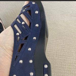 STYLISH SHOES. Size 37. Good Condition